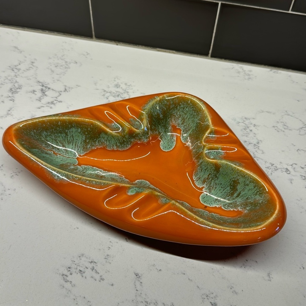 Mid Century Mod Ashtray Orange  Pottery USA 3420